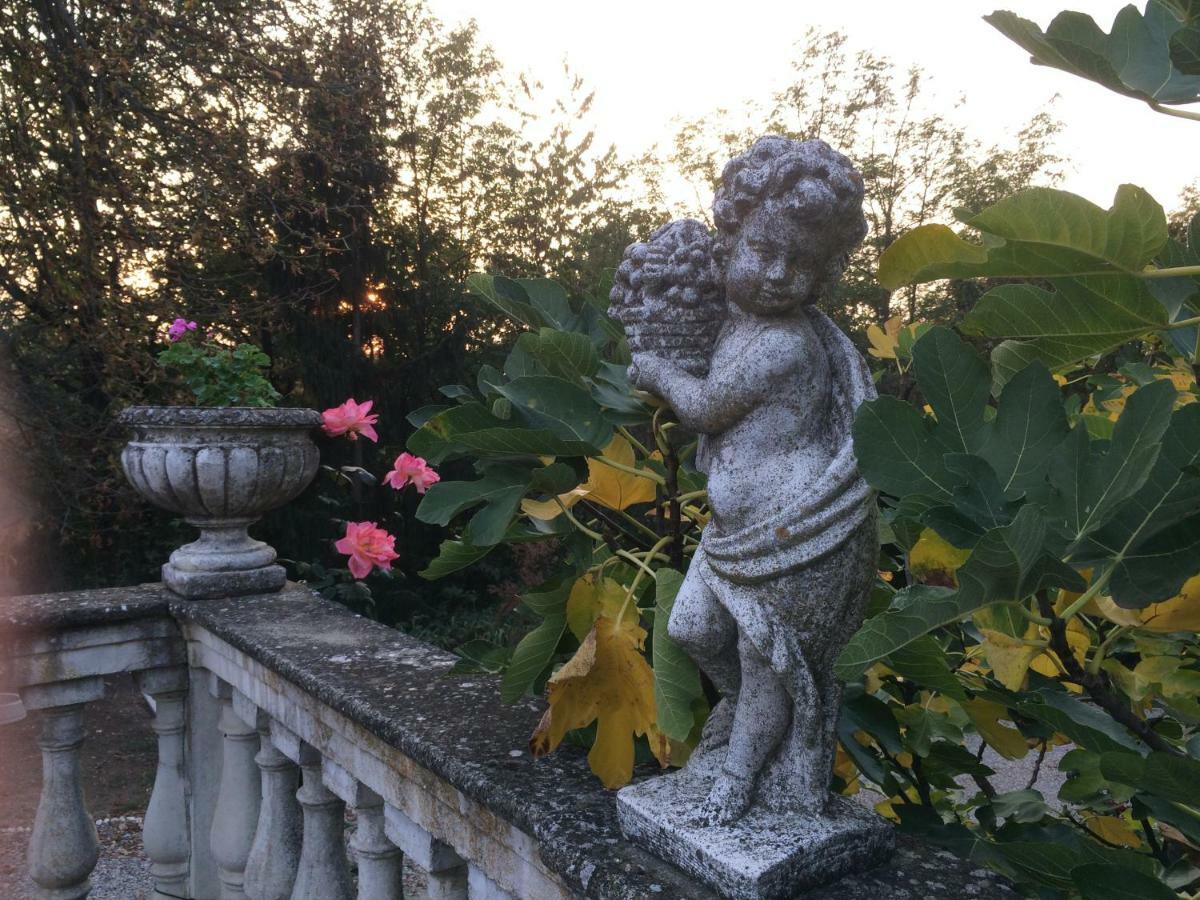 Charme Of Villa Capannina Νόβι Λίγκουρε Εξωτερικό φωτογραφία